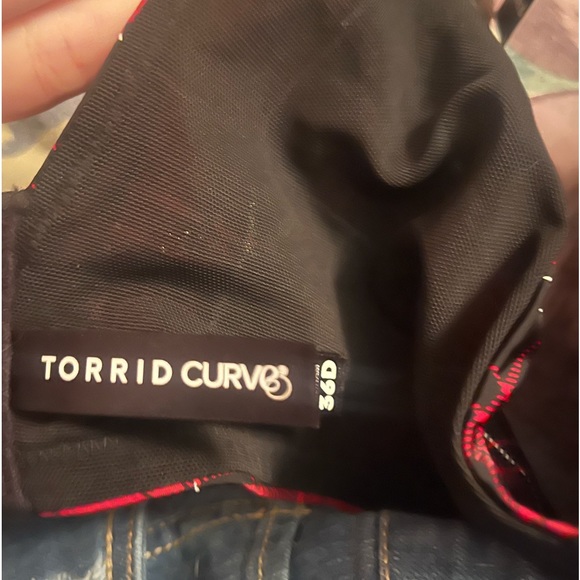 Torrid Curve Collection 32D NWT❤️ - Picture 5 of 6